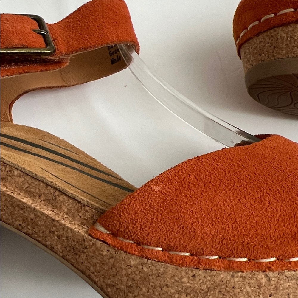 Aetrex Finley Rusty Burnt Orange Suede Leather Ankle-Strap Clog Heels 9 - Picture 14 of 14